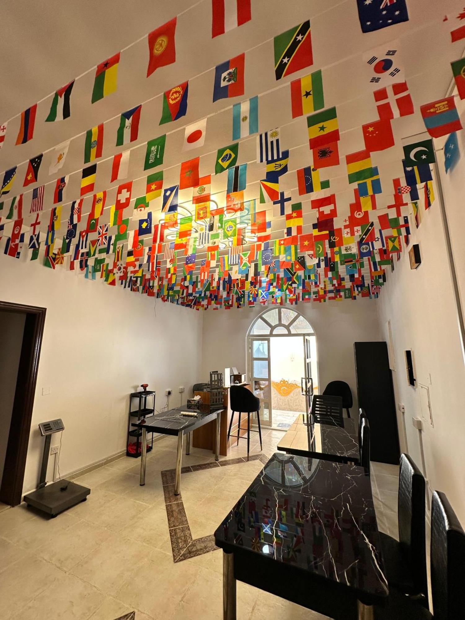 International Abu-Dhabi Hostel Villa Абу-Даби Экстерьер фото