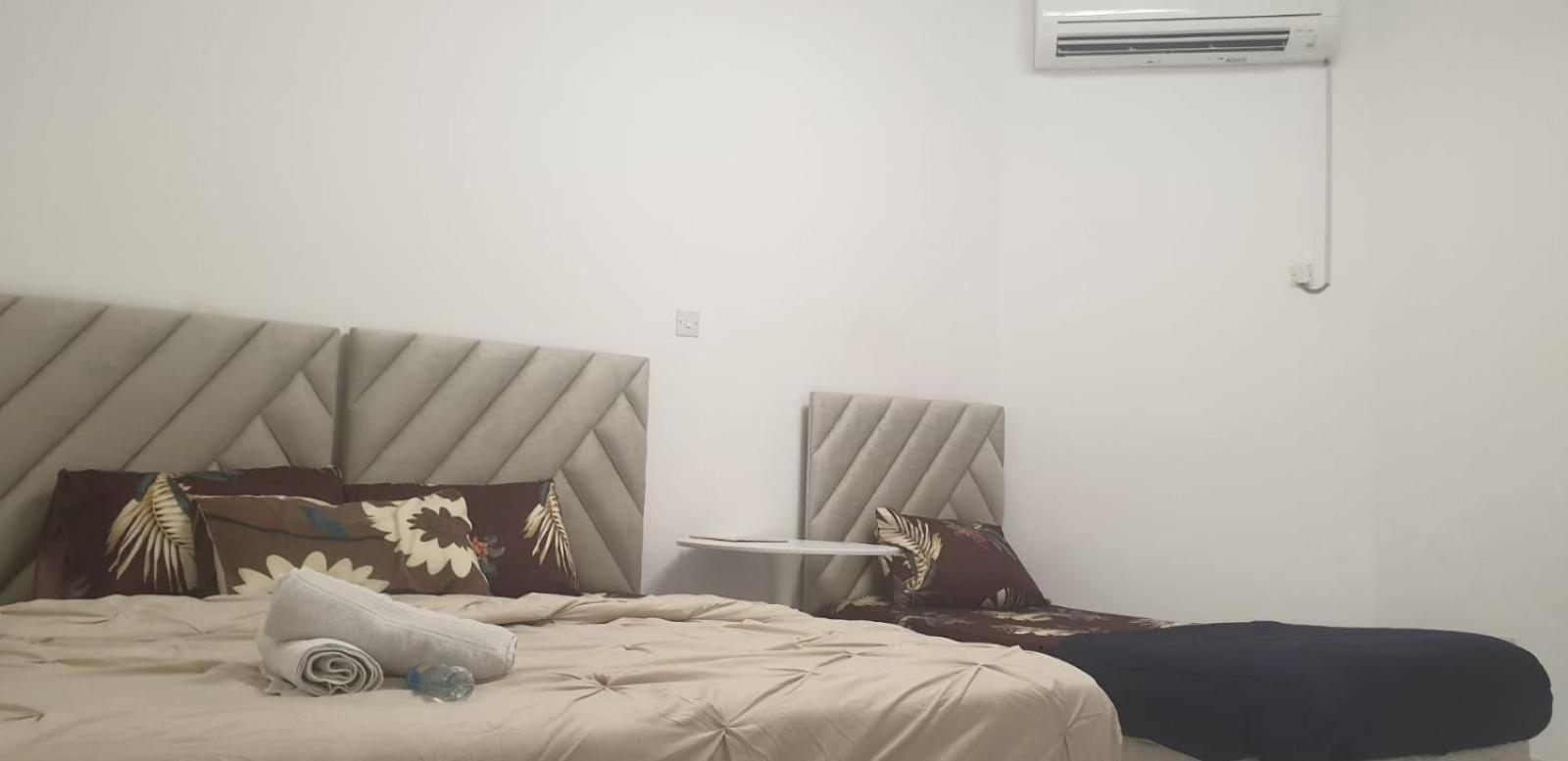 International Abu-Dhabi Hostel Villa Абу-Даби Экстерьер фото